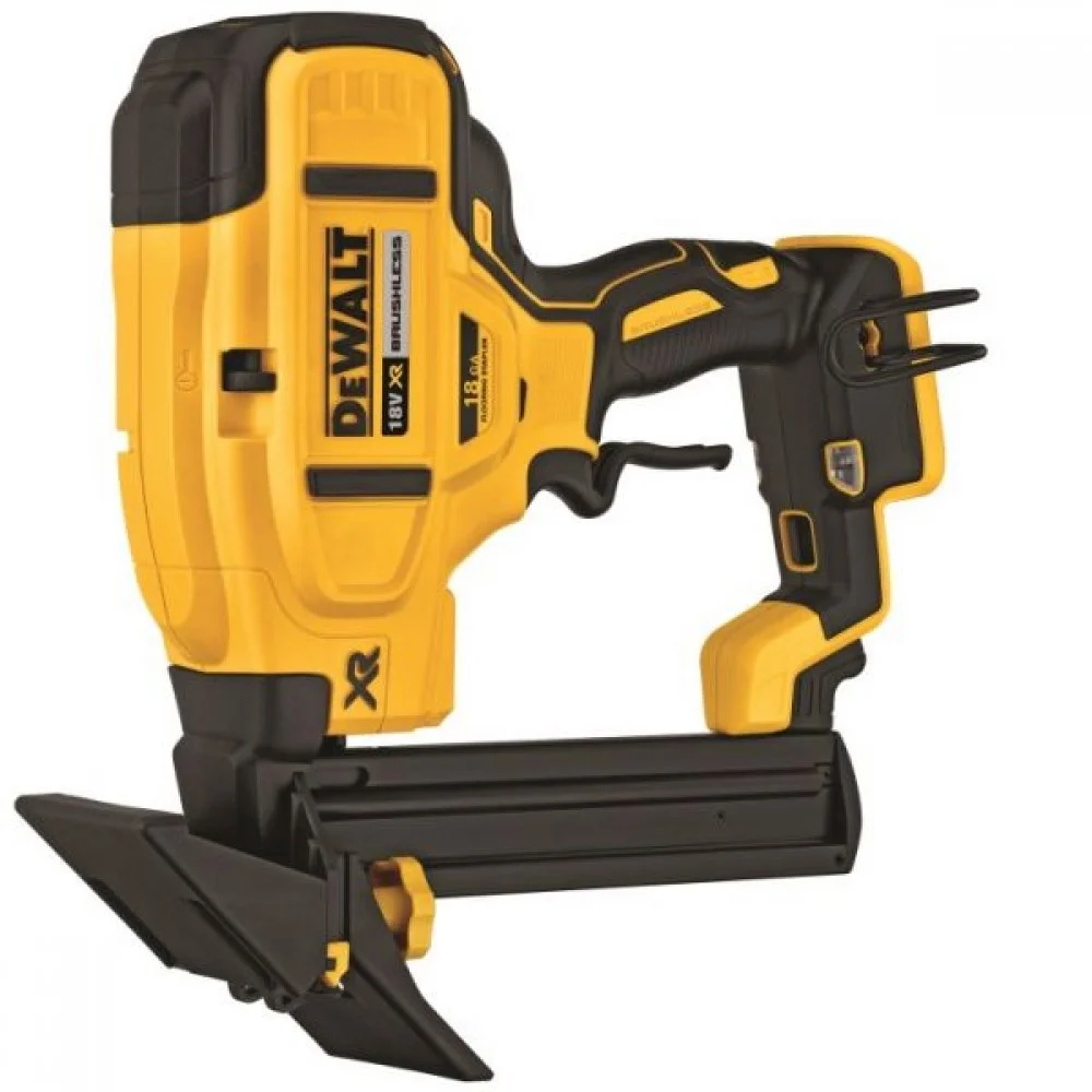 DeWalt 18V XR Li-Ion скобочный аппарат для полов б/а