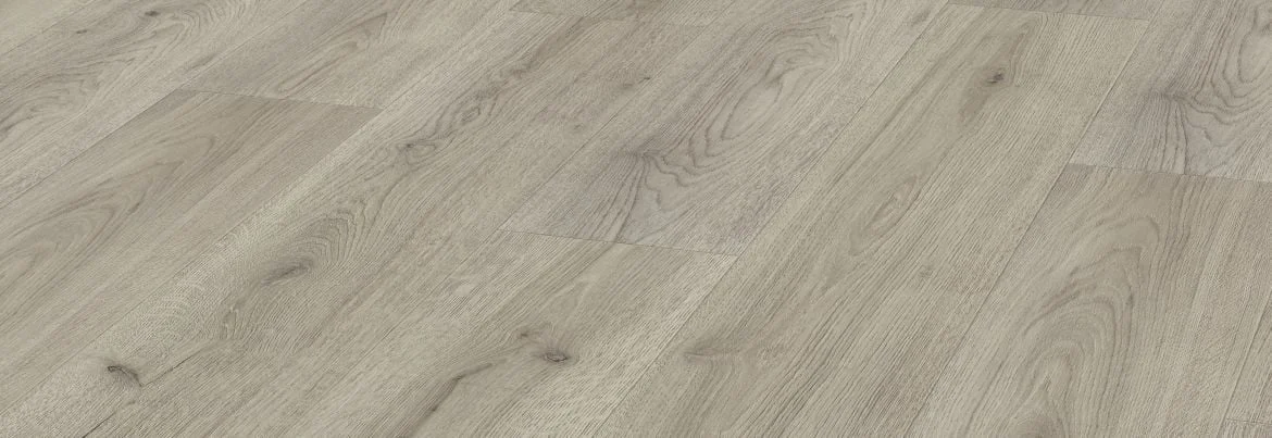LAMINATED CATWALK 32CLASS 8MM D3126 OAK