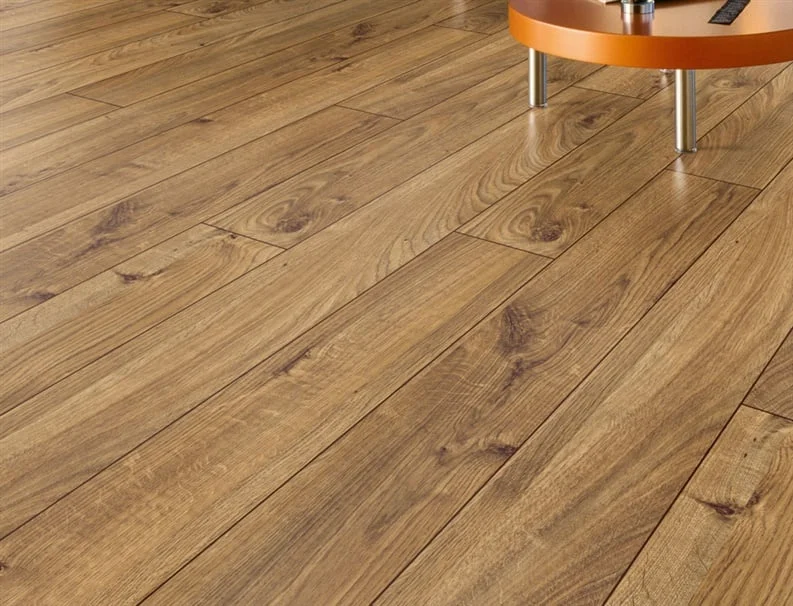 LAMINATE MAMMUT 33CLASS 12MM D3077 OAK